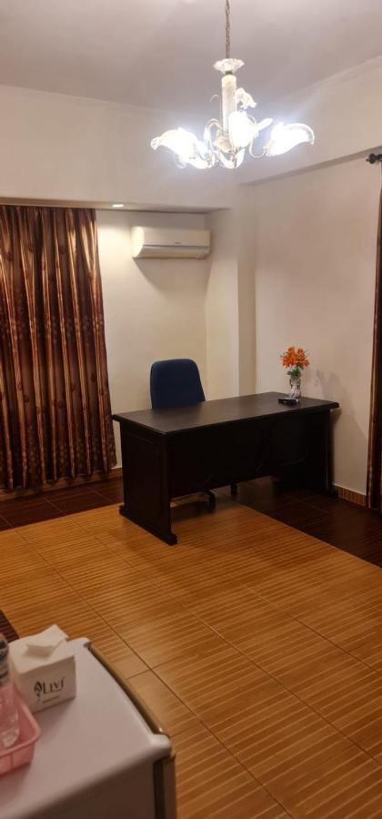 Paradise Hotel 탄중 피낭 외부 사진