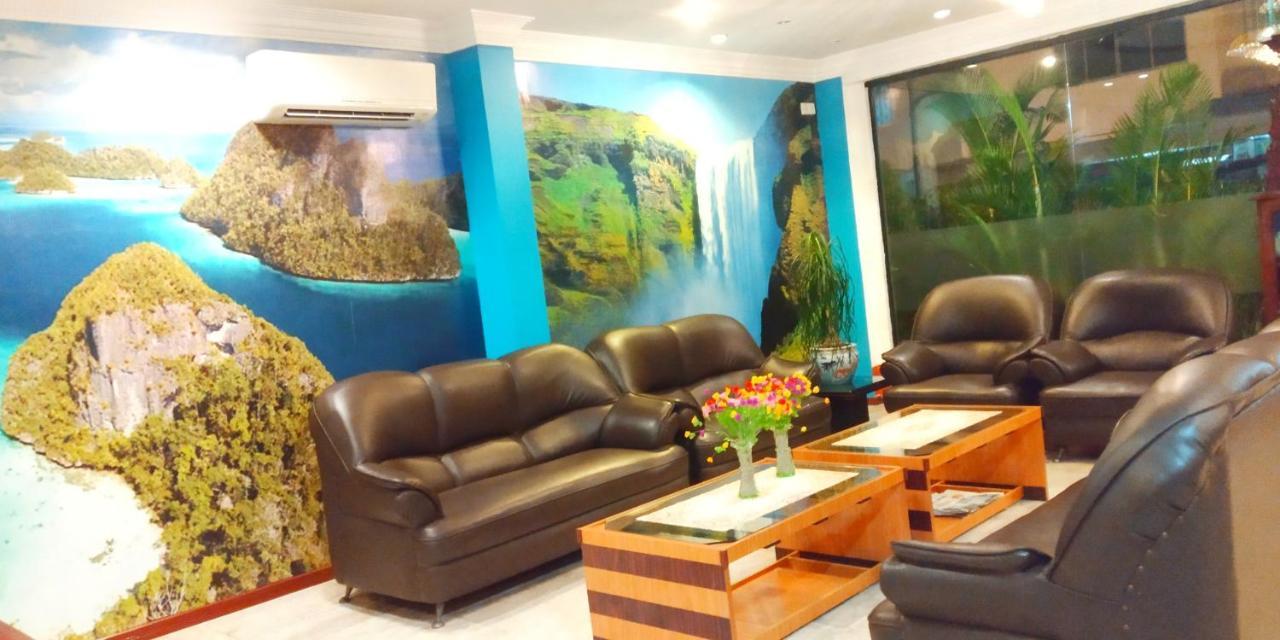 Paradise Hotel 탄중 피낭 외부 사진